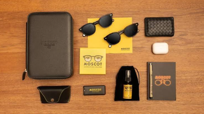 How Do You Label Eyewear Cases for Retail Fulfillment?